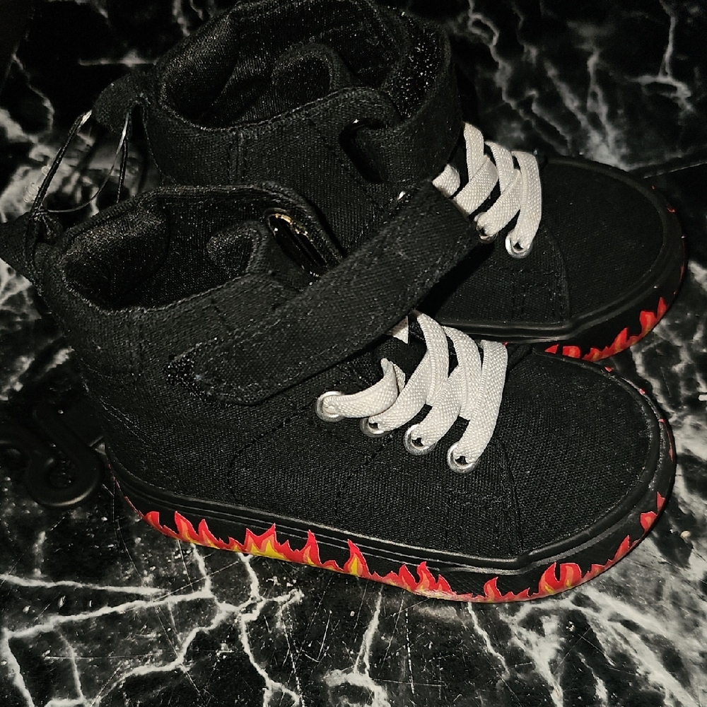 Wonder Nation Black Sneakers with Flame Design